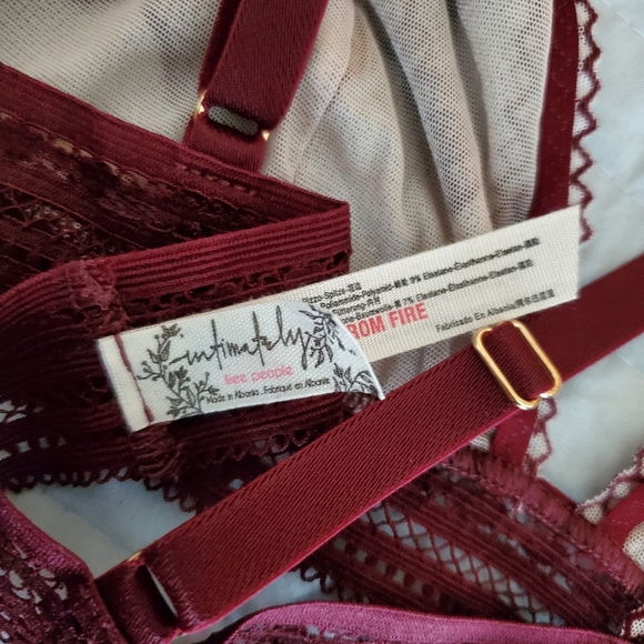 BUNDLE OF 2❣❣NWT💕Free People Alia Bralettes - Picture 13 of 16